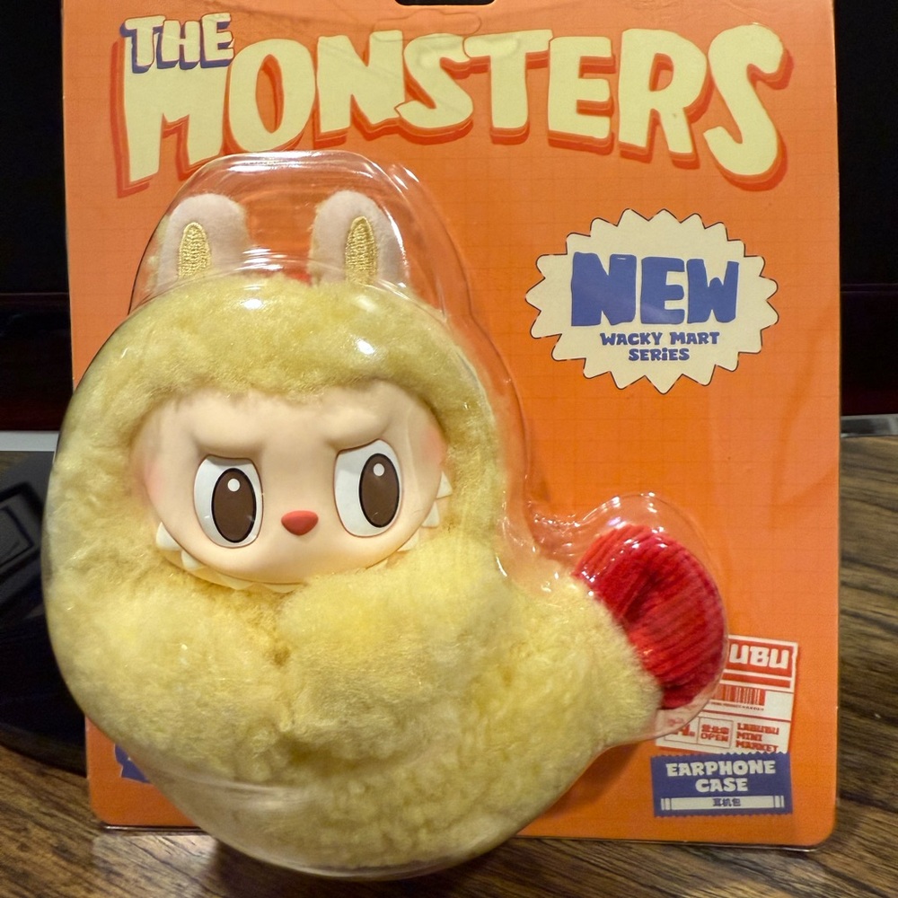 Pop Mart Labubu The Monsters Wacky Mart Series Shrimp Tempura Earphone Case